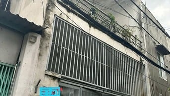 Bán nhà chính chủ đường Phạm Văn Bạch, P.15, DT 4x16,8m, 1 trệt 1 lầu