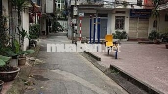 NHÀ TẬP THỂ TẦNG 3 PHỐ ĐẠI LA, NỘI THẤT ĐẦY GIÁ HƠN 3 YYR