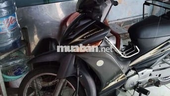 Xe máy Yamaha Taurus màu đen số sàn