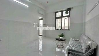 Căn hộ rộng rãi thoáng mát ngay trục Phạm Văn Đồng, ngã 4 Thủ Đức