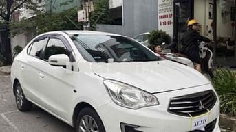 Mitsubishi Attrage 2015 1.2 CVT - 10000 km