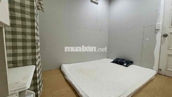 Chỉ 1,8 thuận tiện giao thông, vào là ơ ngay