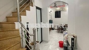 Cho thuê nhà mặt phố Thọ Lão - phường Hoàn Kiếm