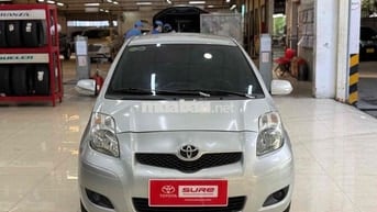 Toyota Yaris 2011 1.5 AT - 118800 km