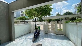 Cho thuê nhà vườn 114m2 Khu D Geleximco Lê Trọng Tấn