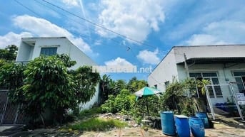 Con du học Úc bán đất 380m2/650 triệu đường số 19 Tân Thông Hội Củ Chi