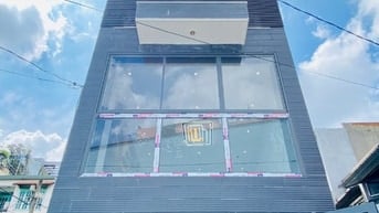 CHÍNH CHỦ BÁN NHÀ ĐẸP MỚI XÂY ĐÚC 2 LẦU 3PN FULL NỘI THẤT GIÁ RẺ