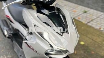 Ab 2021 2val Máy Zin