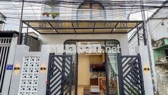 NGÂN HÀNG PHÁT MÃI CẦN THANH LÝ NHÀ 1 TRỆT 1 LẦU GIÁP QUẬN BÌNH TÂN !!