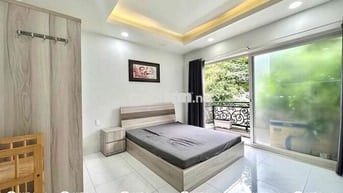 Chung cu mini Full nội thất có Ban công - Thang máy KDC Bông Sao Q8