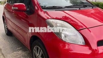 Toyota Yaris 2013 RS 1.5 AT - 129999 km
