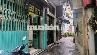 Nhà Ngô gia Tự ,gần Hòa Hảo đúc bê tông , đầy đủ tiện ích