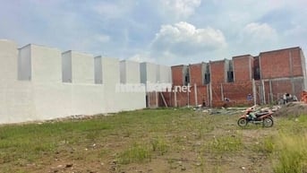 bán gấp lô đất giá rẻ ở KCN Cầu Tràm