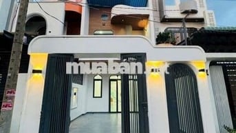 NHÀ KIẾN TRÚC ĐẸP ĐÚC 1 LẦU 5X30 ĐINH ĐỨC THIỆN.XÃ LONG TRẠCH.CẦN ĐƯỚC