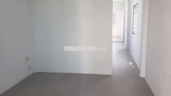 Cho Thuê 1 tầng riêng biệt trong nhà nguyên căn