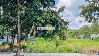 219m2 - Giá 980tr đất 2 mặt tiền gần QL22, sổ riêng|