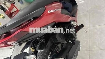 xe có vô đc ích món đồ chơi xe có chầy và bể nhẹ