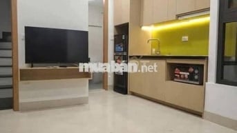 BÁN CCMN CẦU GIẤY – THANG MÁY – FULL NỘI THẤT – DÒNG TIỀN 50TR/THÁNG