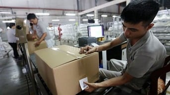 CẦN GẤP 2 NAM/NỮ LAO ĐỘNG PHỔ THÔNG TẠI Q. TÂN PHÚ.