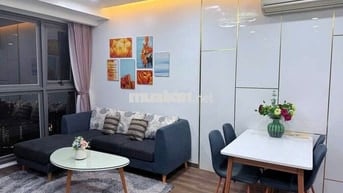 Chủ bán nhanh 2PN Pearl Plaza lầu cao, view sông, yên tĩnh,sổ hồng sẵn