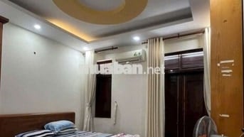 bán nhà 4x18m trệt 2 lầu hẻm xe hơi 2 mặt trước sau rất thoáng rẻ tt