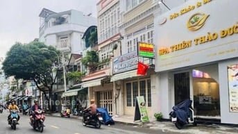 Bán nhà 5 tầng mặt tiền KD Tân Phước phường 6 quận 10 DT:(6x10)m