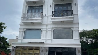 Bán nhà sổ hồng riêng vào ở ngay đường Hiệp Bình, phường Hiệp Bình.