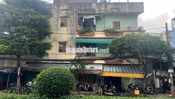 Cho thuê nhà mặt tiền bề ngang khủng