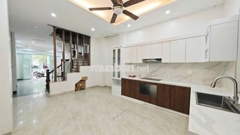 Cho thuê nguyên căn Tổng cục 5 Yên Xá 60m2 - 4T chỉ 20tr