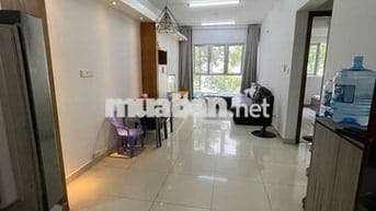 Cho thuê hot căn hộ Ruby - Celadon City . giá chỉ 10tr/tháng. Ở Liền