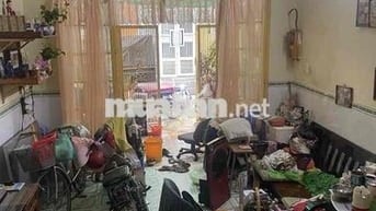 3 LẦU BAN CÔNG - ĐƯỜNG MỄ CỐC P15 Q8 - SAU LƯNG TRẠM Y TẾ.