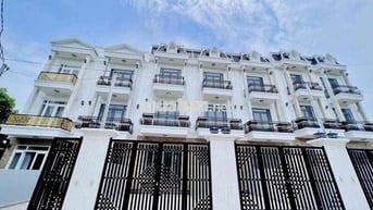 Cho Thuê Nhà 1 Trệt 2Lầu 4Phòng Ngủ Phú Hoà Ngay Trường Cao đẳng Y Tế