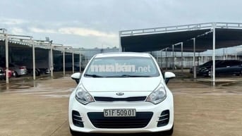 🆘🆘🆘RIO 1.4L 10/2015 Hatchback Nhập Hàn Quốc Zin99%