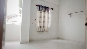 cho thuê nhà ở khu dân cư Hoàng Quân