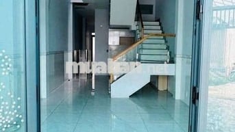 Cho thuê nhà Hà Huy Giáp, 100m2, hxh