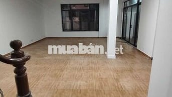 SIÊU PHẨM CHO THUÊ TẠI PHẠM VĂN ĐỒNG 120M2- 5 TẦNG