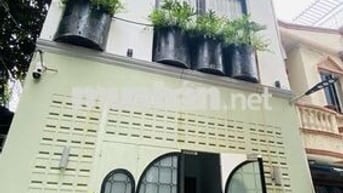 CHDV CAO CẤP - 3TẦNG - 8PHONG - 66 M2