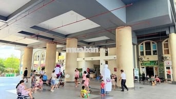 Bán gấp 62m2 2pn 2wc có nội thất dính tường giá 2,380 tỷ (full VAT)