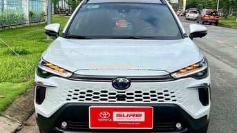 Toyota Corolla Cross Hybrid 2024 xăng điện 11000km