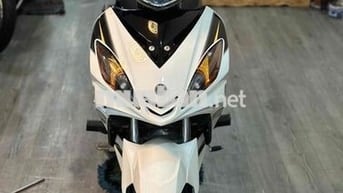 Ex 1s9A xuống áo 2010 trắng đen nợ xấu đưa trc 10t