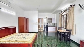 🏡 CHDV BAN CÔNG - FULL NỘI THẤT - RỘNG RÃI ngay KHU TÊN LỬA trống sẵn