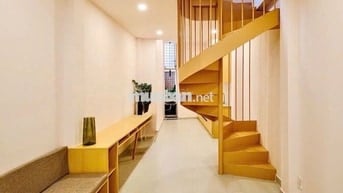 Nhà hẻm xe hơi 36m2, 2 phòng ngủ, đường Xô Viết Nghệ Tĩnh, Bình Thạnh