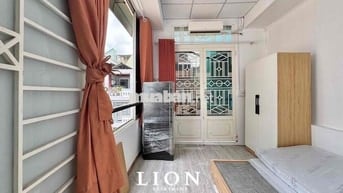 CHO THUÊ PHÒNG TRỌ QUẬN 1 - FULL NỘI THẤT, BAN CÔNG GẦN THẢO CẦM VIÊN