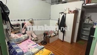 mình cần pass lại phòng giá 4tr fix tháng đầu tiên còn 3tr7