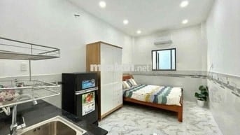 phòng studio full nội thất rộng 25m2 gần ĐH IUH , ĐH Van Lang
