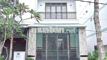 NHÀ 2 LẦU 4 PHÒNG KDC HỒNG LOAN