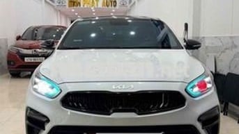 Kia Cerato 2019 2.0 AT Premium - 65000 km