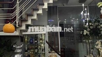 Cần bán nhà đs: 4, BHHA, BT: 4x9 đúc 2 lầu 3PN, 2WC