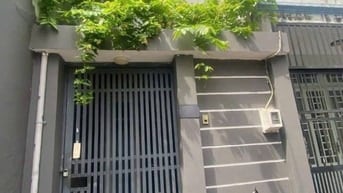 Bán nhà đường 475 Phước Long B 4PN 2WC 130m2 hẻm ba gác giá 3,9 tỷ