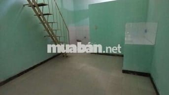 Cho thuê nhà nguyên căn, 1 trệt - 1 lầu đúc